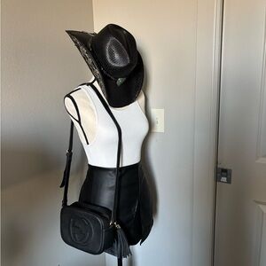 Gucci leather soho crossbody bag